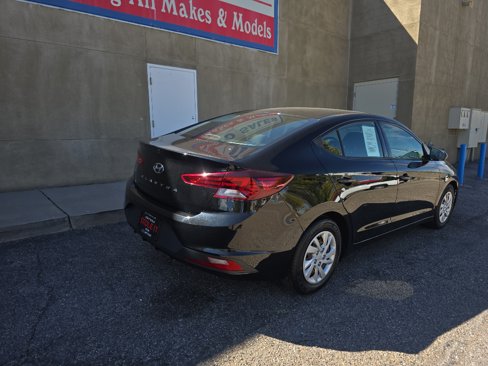 Used 2019 Hyundai Elantra SE w/ Cargo Package image 8