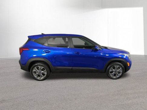 Used 2024 Kia Seltos LX image 44