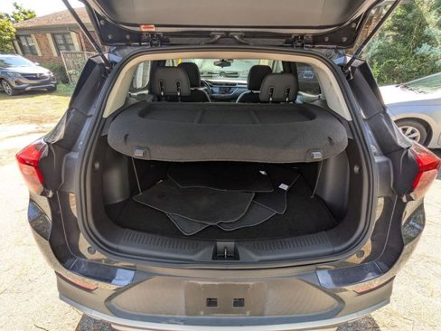 Used 2021 Buick Encore GX Select image 12