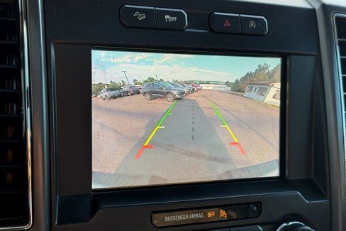 Used 2018 Ford F150 XLT w/ Equipment Group 302A Luxury image 18