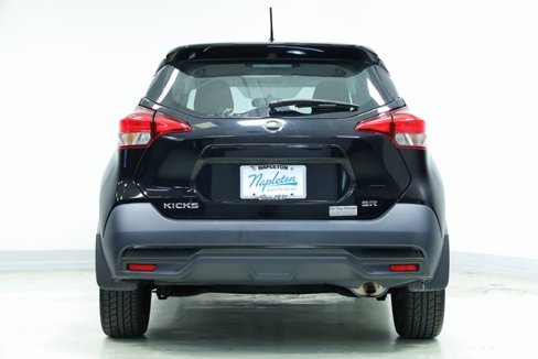 Used 2018 Nissan Kicks SR image 6