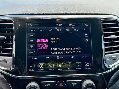 Used 2021 Jeep Grand Cherokee Laredo X image 15