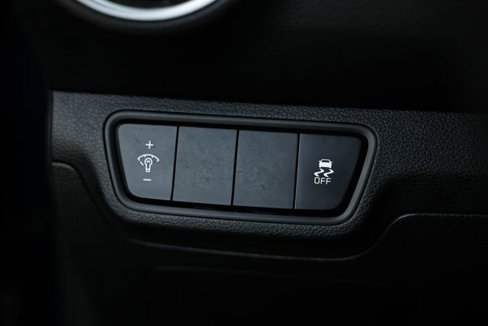 Used 2022 Kia Forte LXS image 18