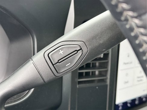 Used 2023 Ford F250 Lariat w/ Tremor Off-Road Package image 40