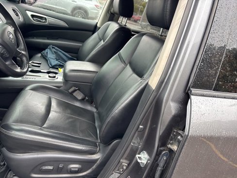 Certified 2018 Nissan Pathfinder SL w/ Midnight Edition Package image 10