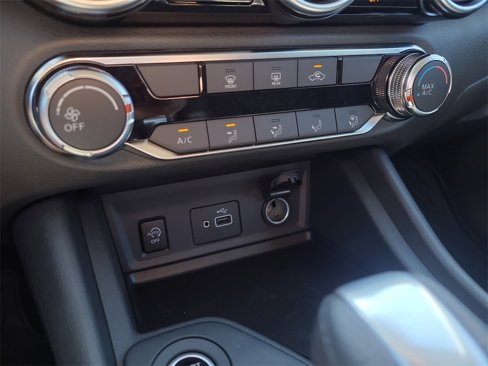 New 2025 Nissan Sentra S image 15