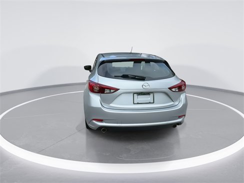Used 2018 MAZDA MAZDA3 Touring image 7
