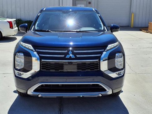 New 2025 Mitsubishi Outlander SE image 6
