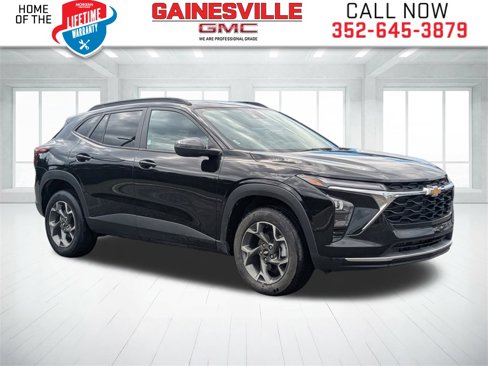 Used 2024 Chevrolet Trax LT image 1