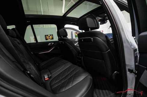 Used 2024 BMW X5 sDrive40i w/ M Sport Package image 13