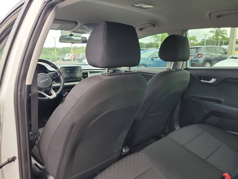 Used 2022 Kia Rio S image 12