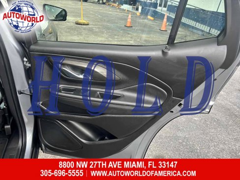 Used 2023 GMC Terrain SLT image 24