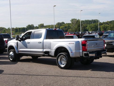 Certified 2024 Ford F450 Lariat w/ Camper Package image 5