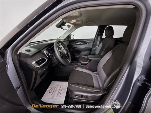 Used 2022 Chevrolet TrailBlazer LT image 21