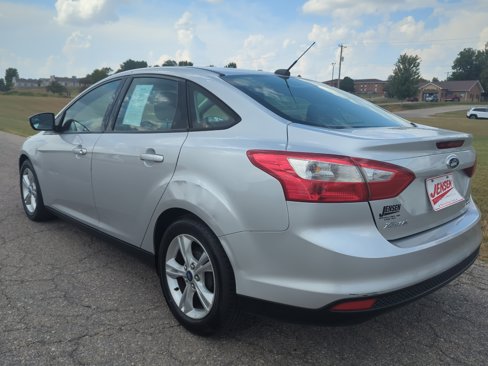 Used 2014 Ford Focus SE image 5