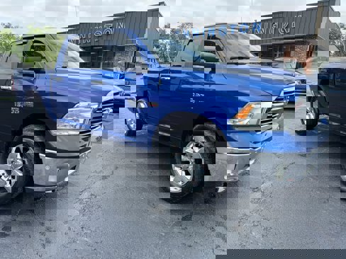 Used 2017 RAM 1500 Big Horn image 9