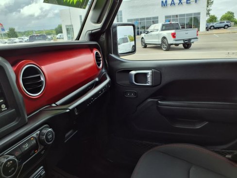 Used 2021 Jeep Wrangler Rubicon image 19