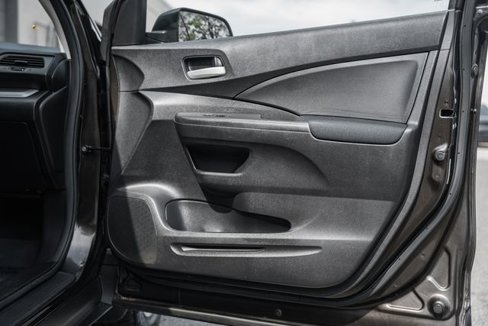 Used 2015 Honda CR-V LX image 34