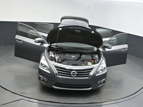 Used 2015 Nissan Altima 2.5 SV w/ Convenience Package image 53