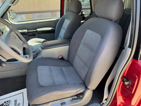 Used 2003 Ford Explorer image 13