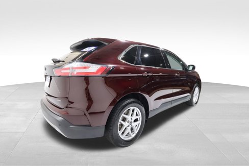 Used 2024 Ford Edge SEL image 4