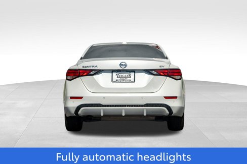 Used 2023 Nissan Sentra SV w/ SV Premium Package image 6