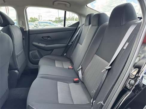 New 2025 Nissan Sentra SV image 7