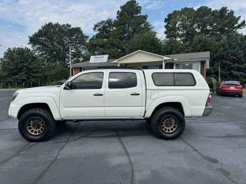 Used 2015 Toyota Tacoma TRD Pro image 3