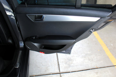 Used 2013 Mercedes-Benz C 250 Sedan image 27