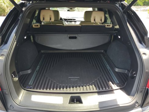 Used 2018 Cadillac XT5 Luxury w/ Driver Awareness Package image 8