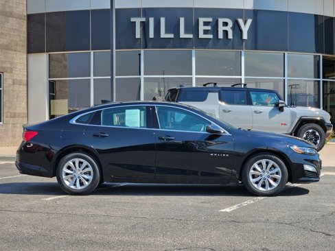 Used 2023 Chevrolet Malibu LT image 1