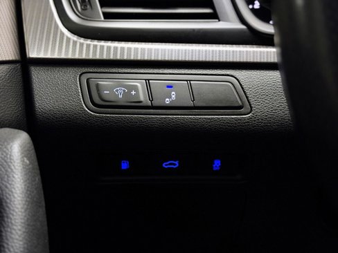 Used 2018 Hyundai Sonata Sport image 17