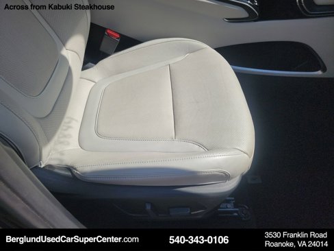 Used 2024 Hyundai Tucson Limited image 16