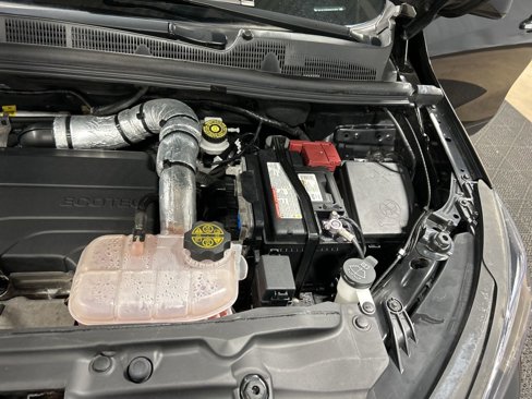 Certified 2021 Buick Encore Preferred w/ Safety Package image 13