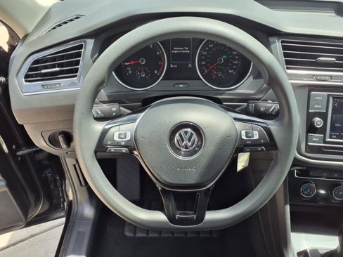 Used 2020 Volkswagen Tiguan S w/ 3rd Row Seat Package image 14