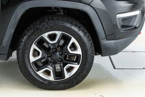 Used 2017 Jeep Compass Trailhawk w/ Leather Interior Group image 17