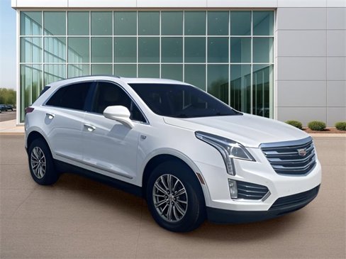 Used 2019 Cadillac XT5 Luxury image 2