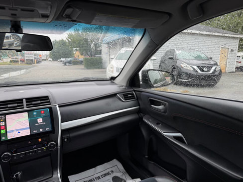 Used 2015 Toyota Camry XSE image 22