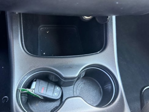 Used 2016 Dodge Journey SE image 10