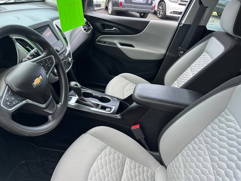 Used 2019 Chevrolet Equinox LS image 16