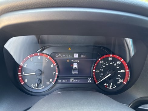Used 2021 Nissan Titan PRO-4X image 10
