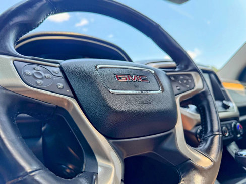 Used 2017 GMC Acadia Denali w/ Technology Package image 17