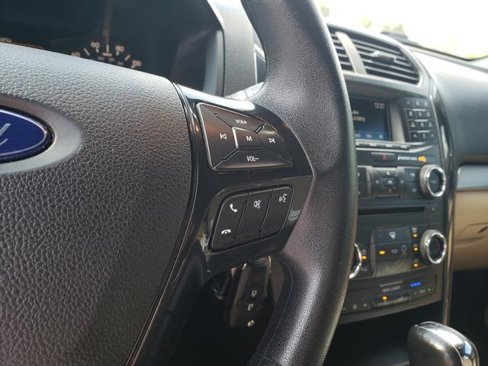 Used 2017 Ford Explorer 4WD image 24