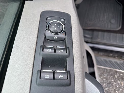 Used 2016 Ford F150 XLT w/ Equipment Group 302A Luxury image 16
