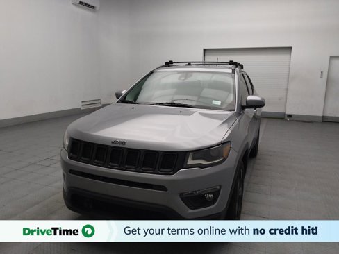 Used 2017 Jeep Compass Latitude w/ Popular Equipment Group image 1