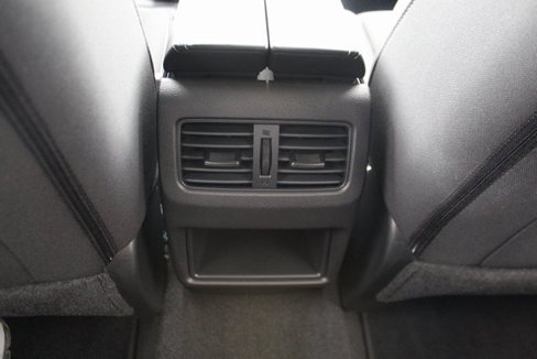 Used 2024 Nissan Rogue S image 27