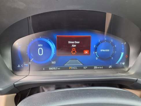 Used 2022 Ford Escape SEL w/ Technology Package image 15