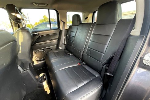 Used 2015 Jeep Patriot High Altitude image 23