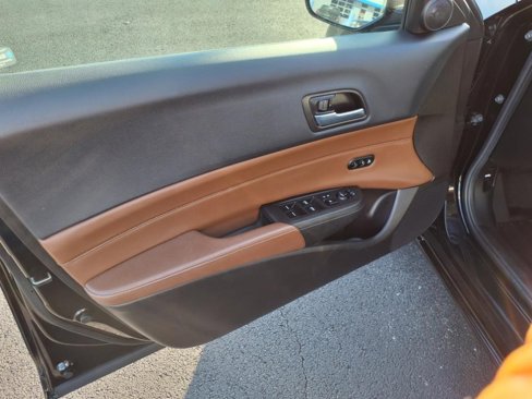 Used 2021 Acura ILX w/ Premium Package image 9