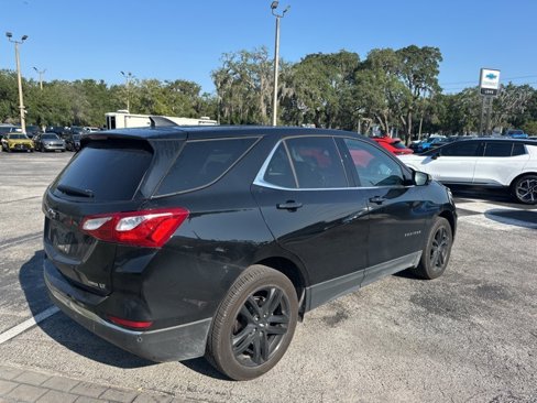 Used 2020 Chevrolet Equinox LT w/ Midnight Edition image 5